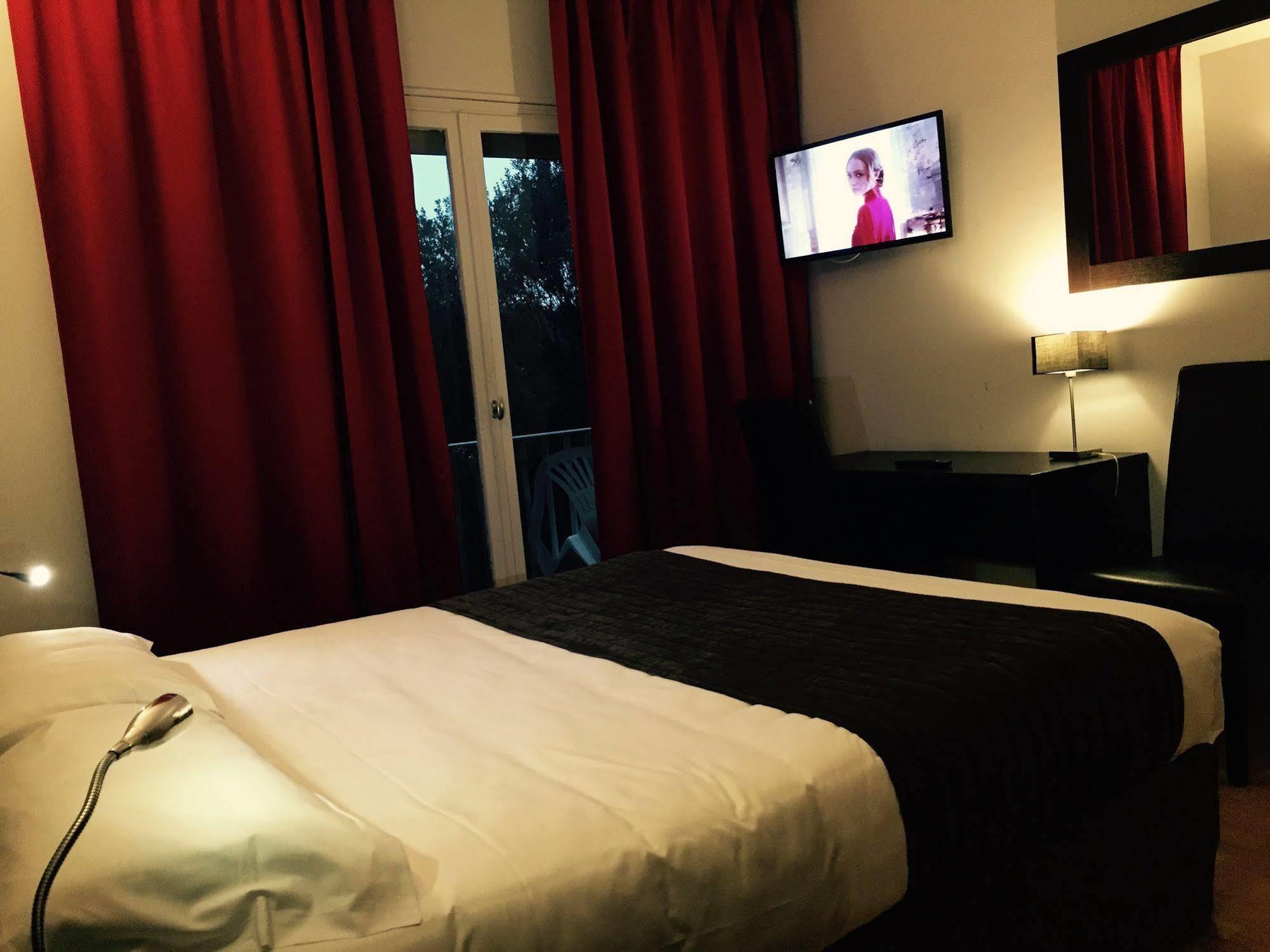 Hotel & Appartements Acqua Dolce Eccica-Suarella  Εξωτερικό φωτογραφία